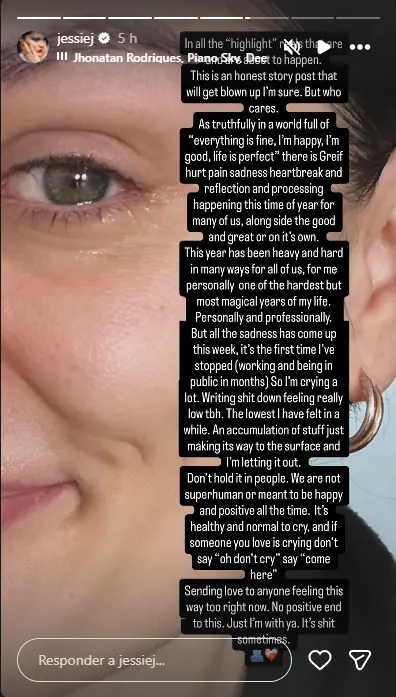 Jessie J rompe en llanto y se sincera en redes: “Ha sido un año muy duro” 1 image 2