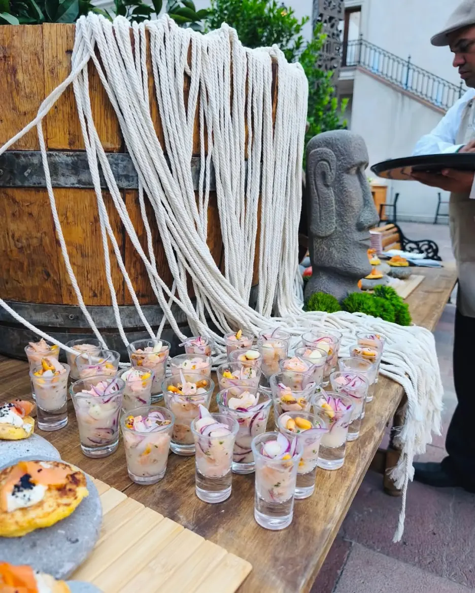 Ceviches y barra libre: revelan imágenes de la fiesta en La Moneda tras el cambio de mando 3 image 19