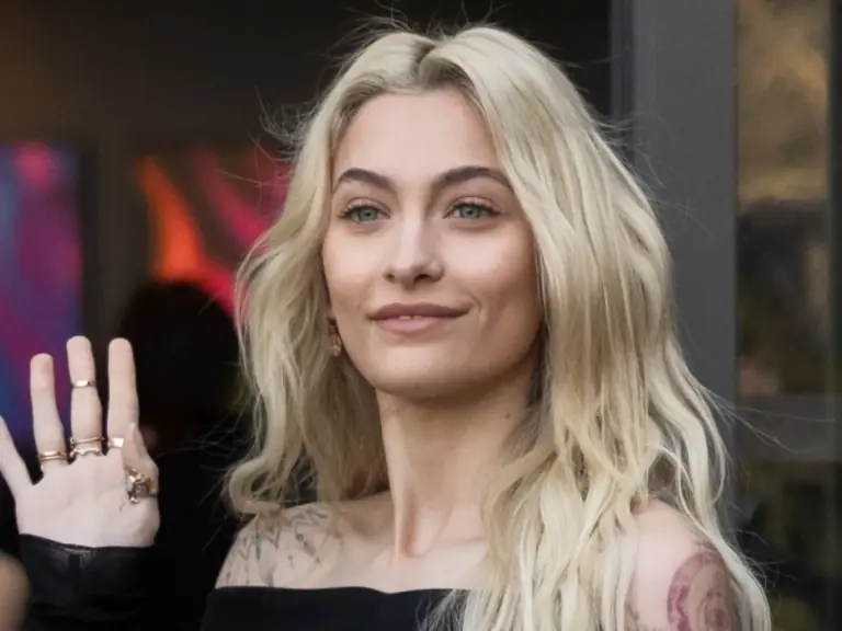 Paris Jackson presenta “Zombies in Love”, una canción que revela su lado más personal 6 imagen 2026 03 17 135915831