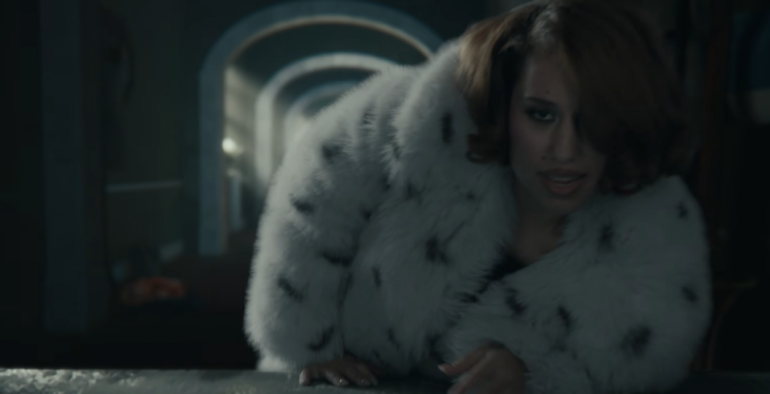 RAYE estrena “Click Clack Symphony” junto a Hans Zimmer