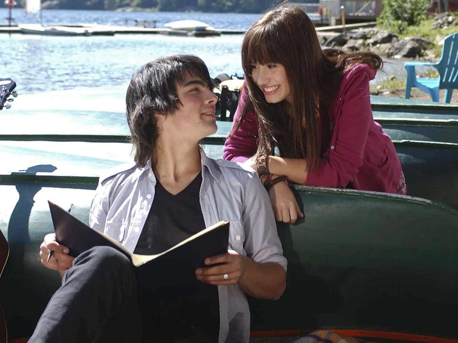 Demi Lovato y Joe Jonas reviven Camp Rock 17 años después con “On The Line”