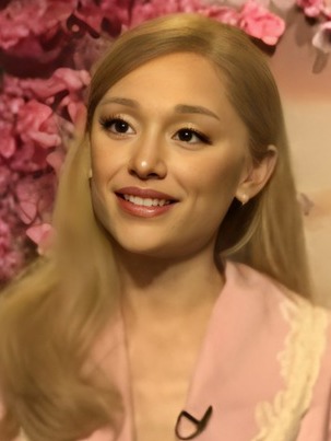 celebridades 2 #ArianaGrande