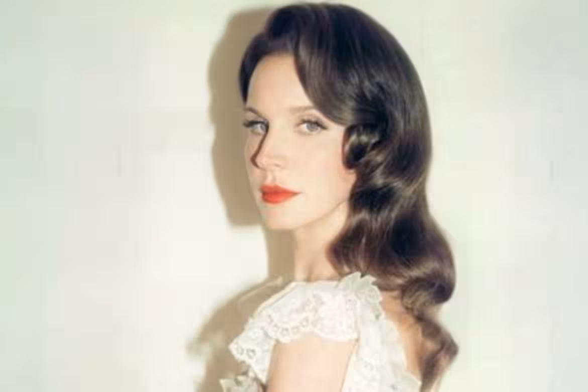 Lana Del Rey confirma que lanzará dos álbumes inéditos este año: revela que un segundo disco ya está en camino