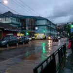Fuertes vientos provocan voladuras de techos y daños en viviendas de Lota durante intenso temporal