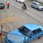 Trabajador corre y salva a una niña de ser atropellada en México: su reacción evitó una tragedia