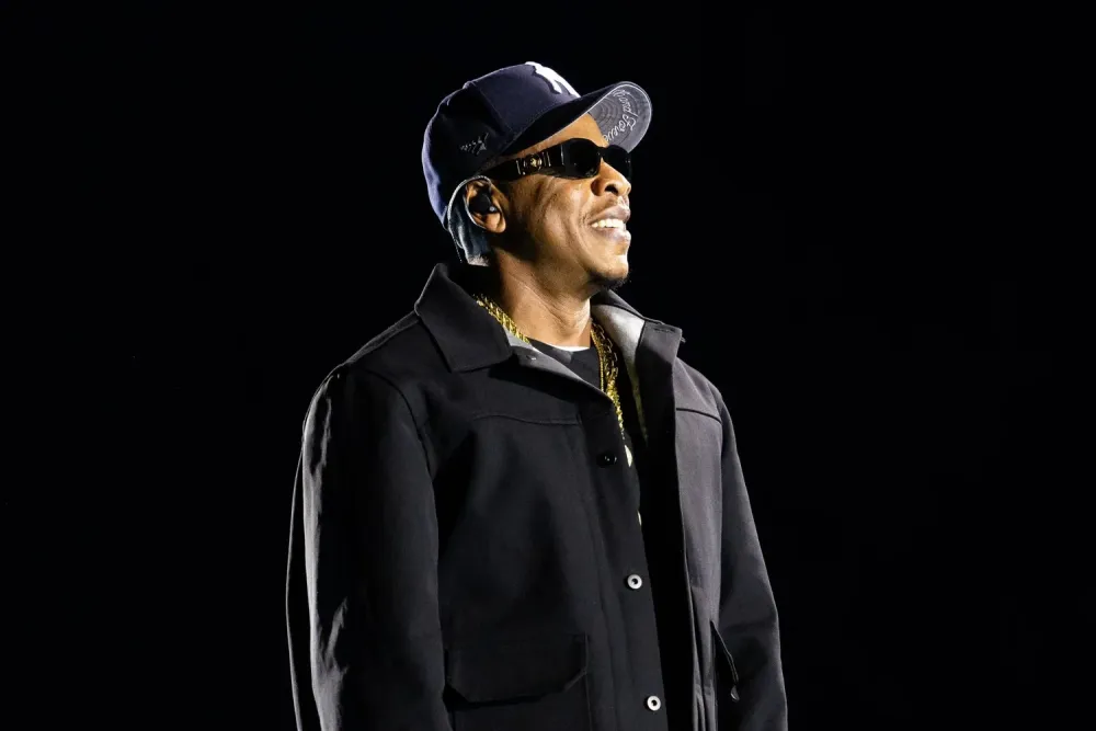 Radio Online Chile: Venus Radio FM en Vivo | Pop y Top 40 21 Jay-Z será el show de medio tiempo del Super Bowl 2027 y su elección desata polémica