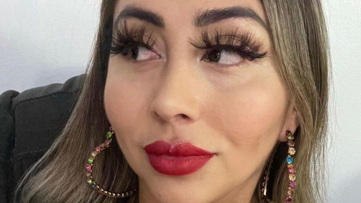 Naya Fácil sufrió molestias tras probar lentes de contacto y tomó una decisión: “La tengo que descartar”