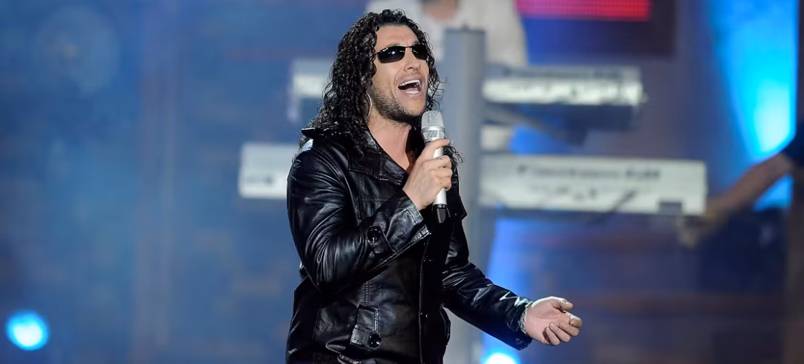 Leo Rey vuelve a lanzar su viral frase contra Alexítico durante show de la Teletón en Antofagasta